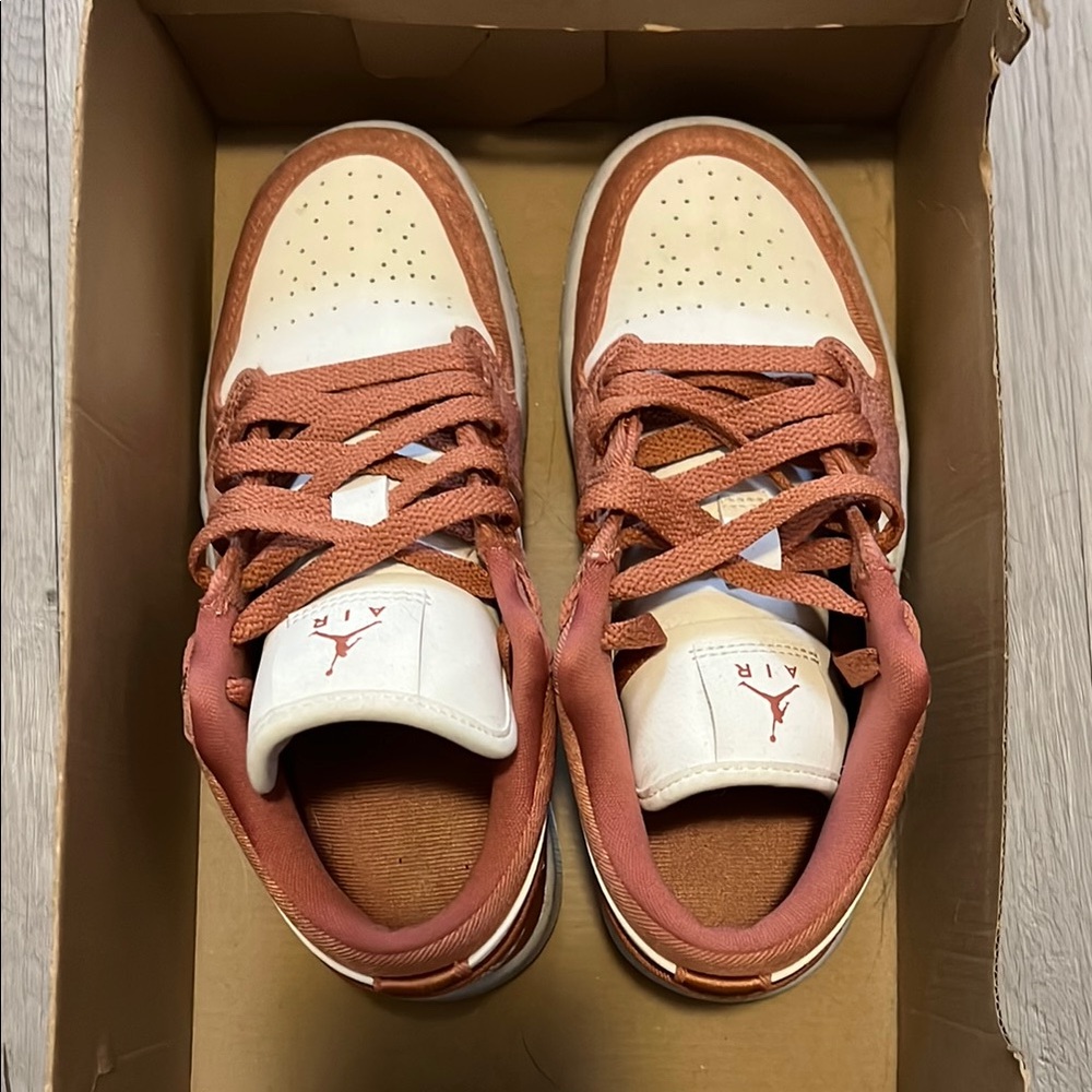 Women’s Air Jordan 1 Low: sky orange
